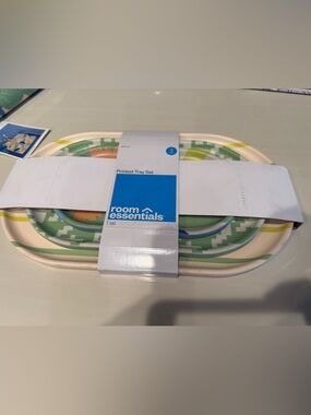 Room Essentials Green and Cream Patterned 3-Piece Tray Set bamboo melamine